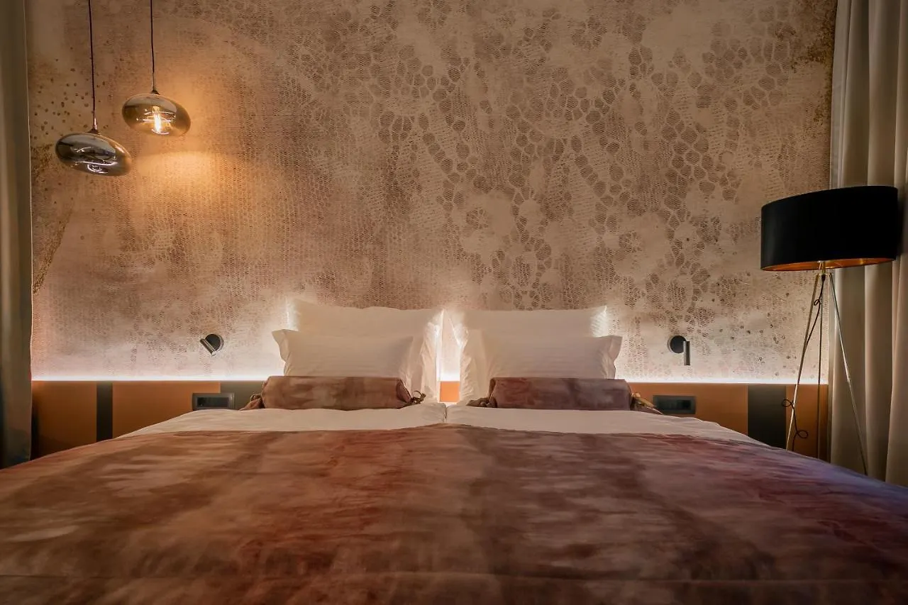 Luxury Rooms Il Ponte טרוגיר