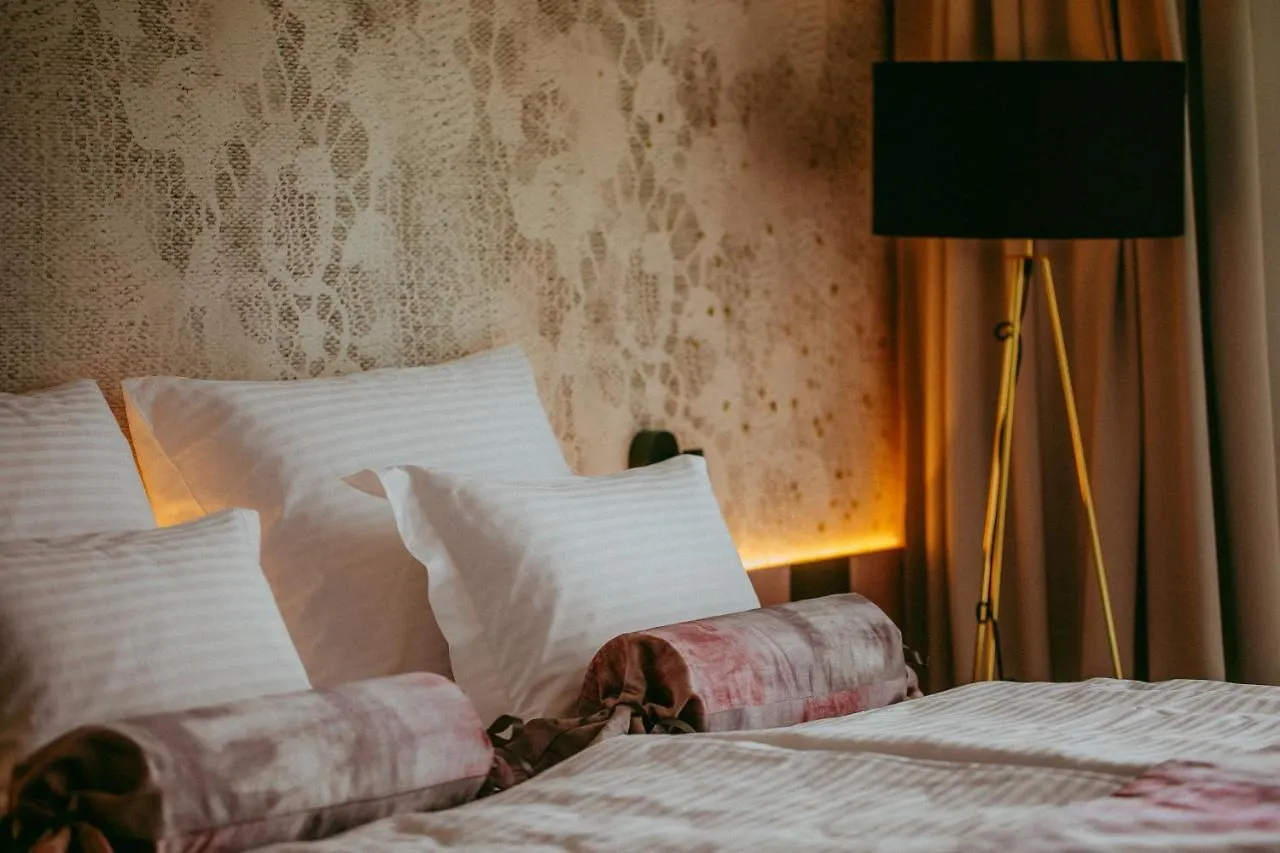 Luxury Rooms Il Ponte 트로기르 B&B